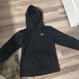 Under Armour sweatshirt